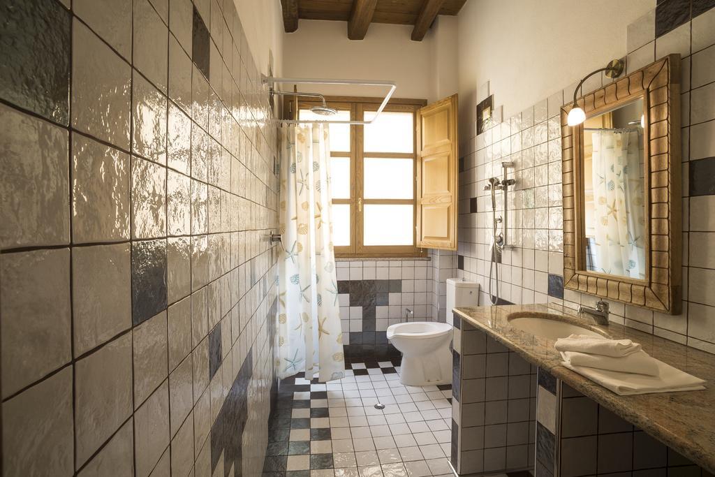 Le Tre Case Cagliari Phòng bức ảnh